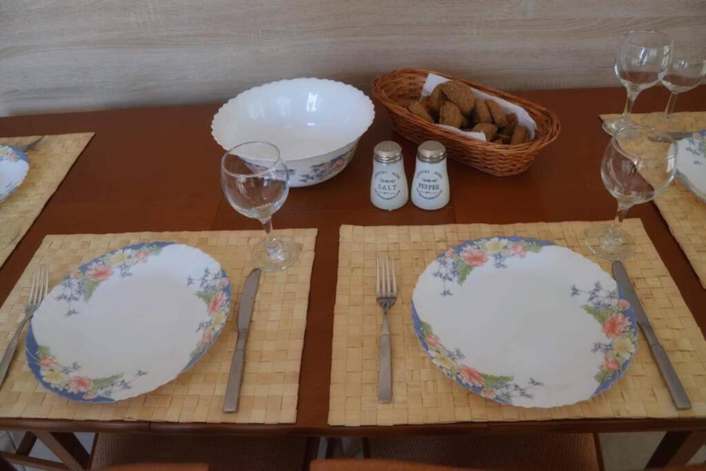 Apartament House *