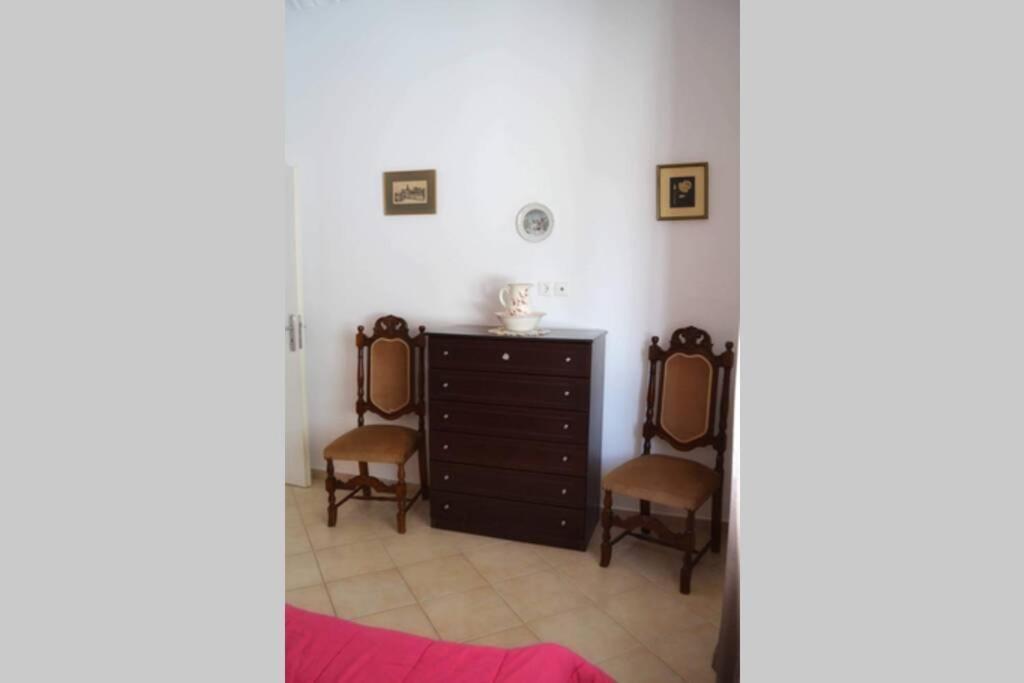 Apartament House *